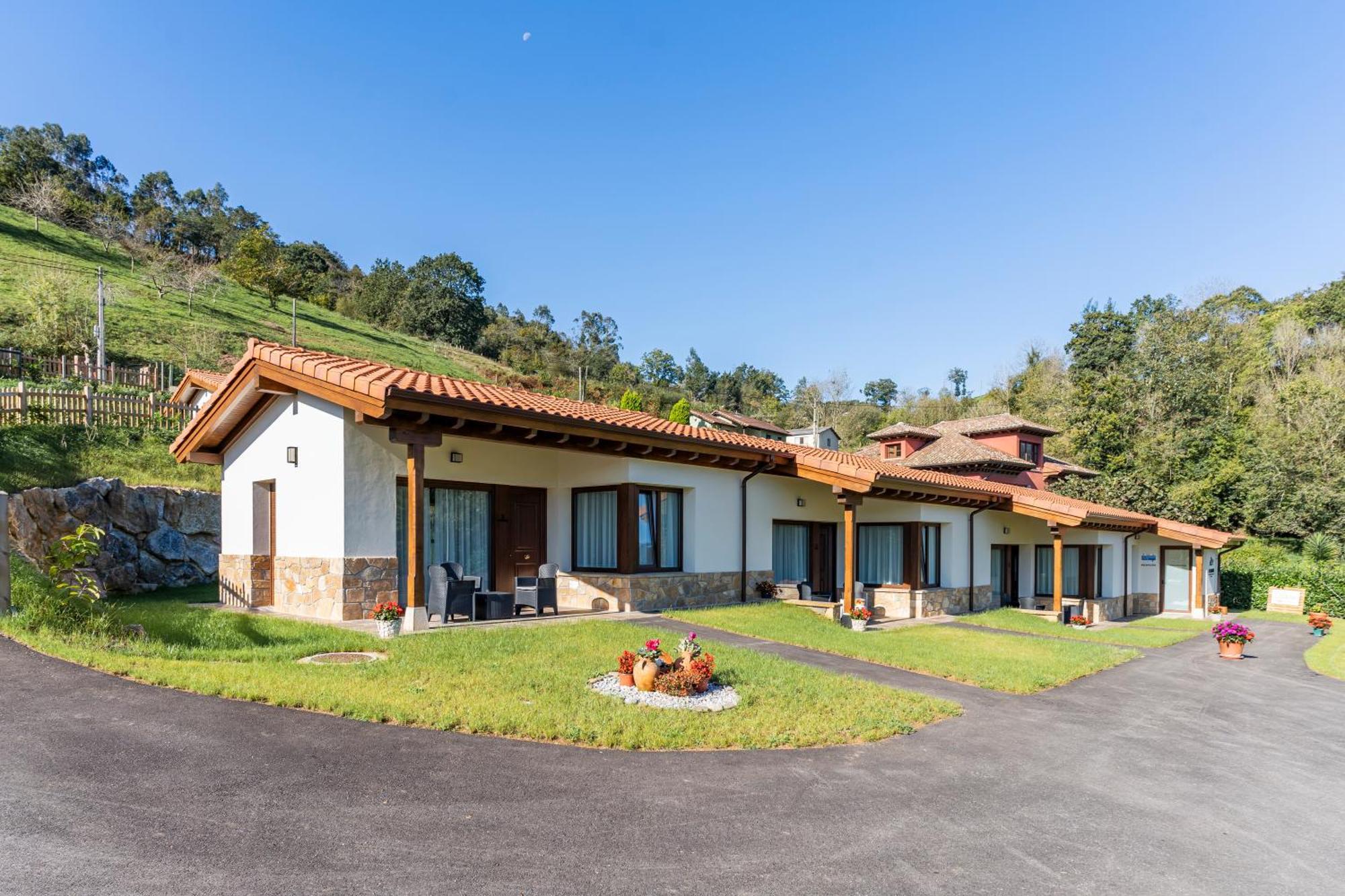 Apartamentos Cuetumerin Onís Exterior foto